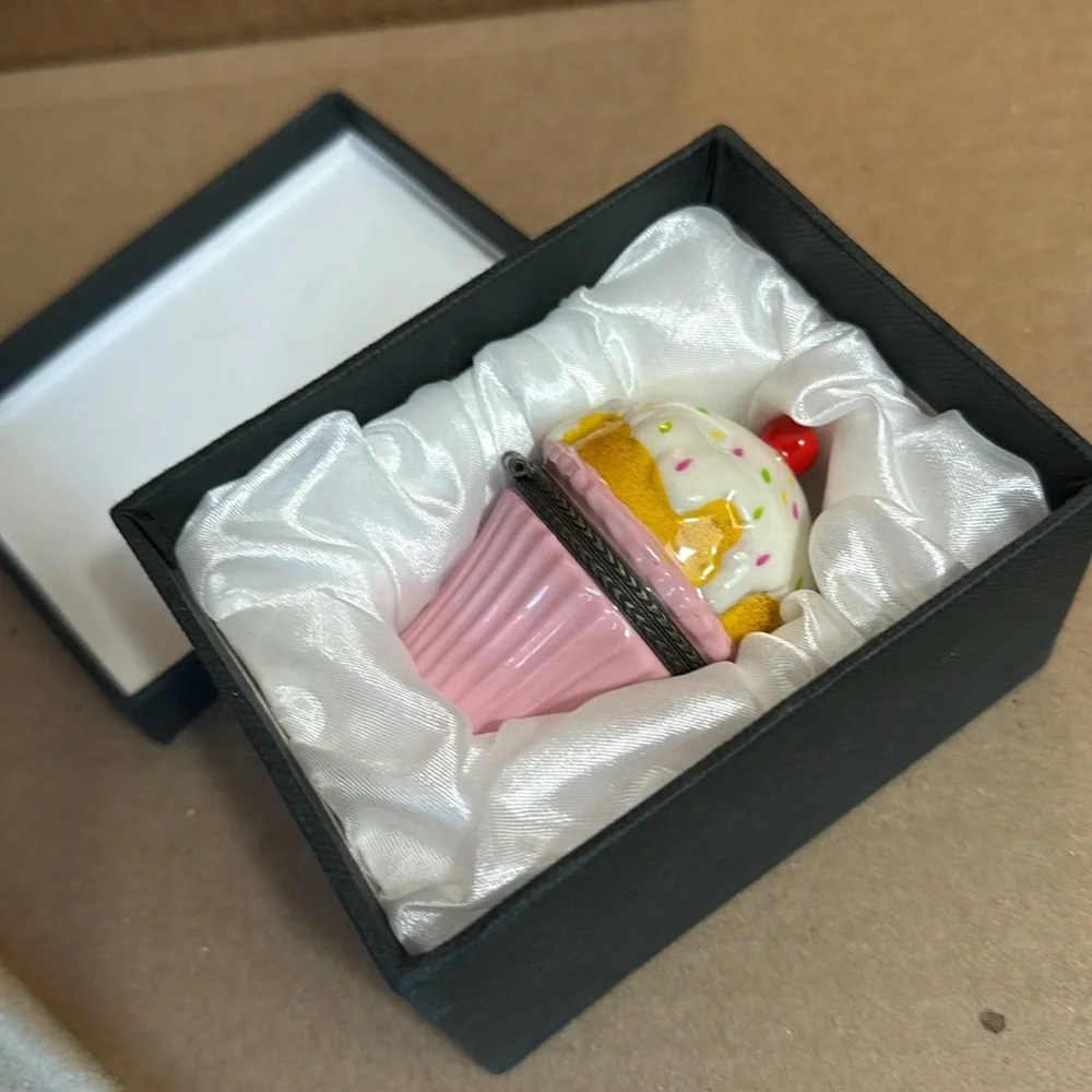 Pier 1 new box